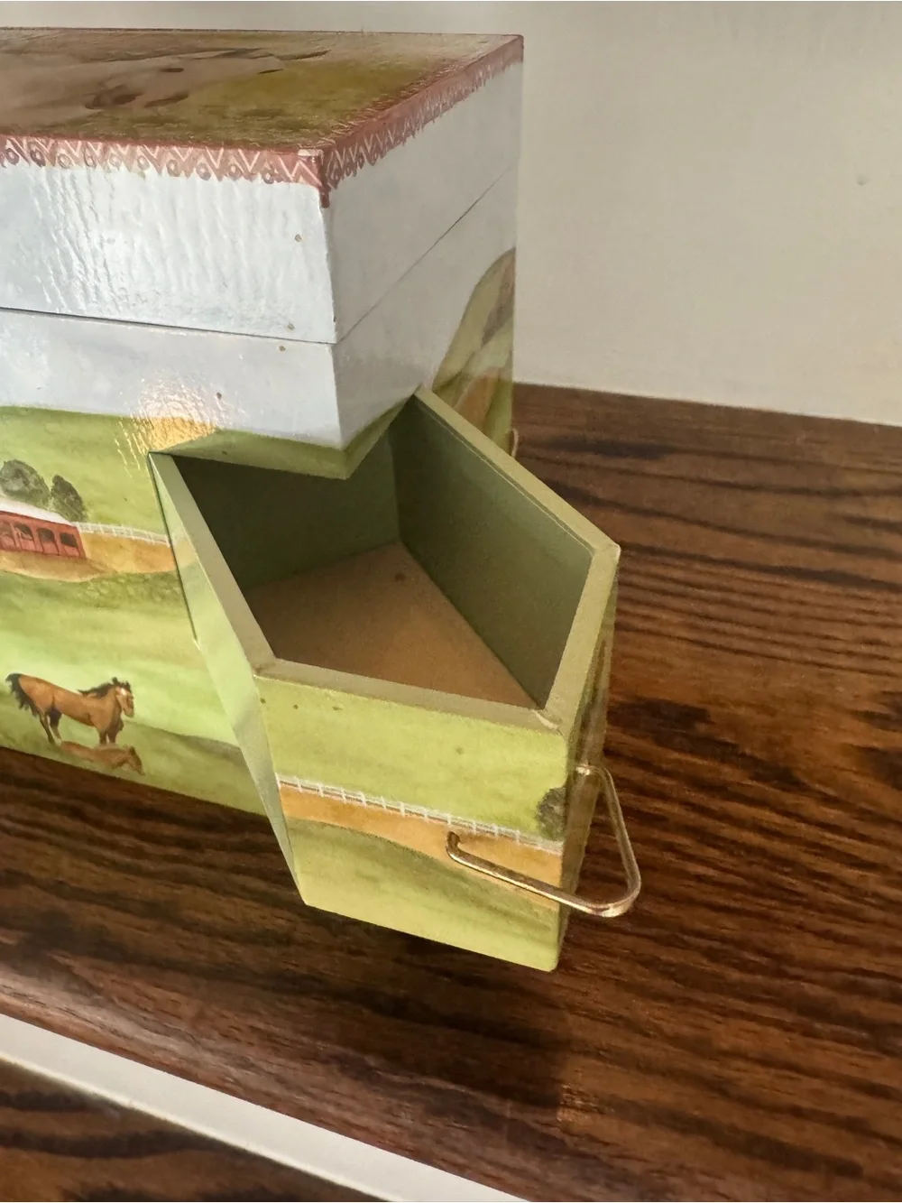 Enchantmints Hide Away Horse Musical Jewelry Box